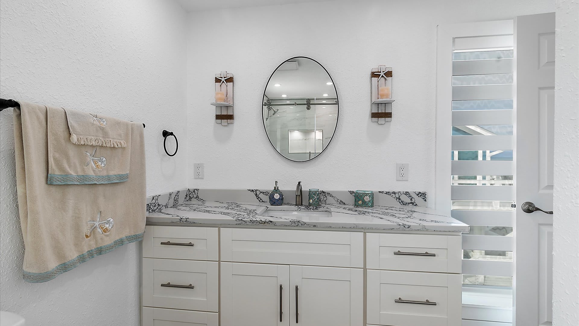 Once Upon a Tide | Wren Beach Rentals by Portoro