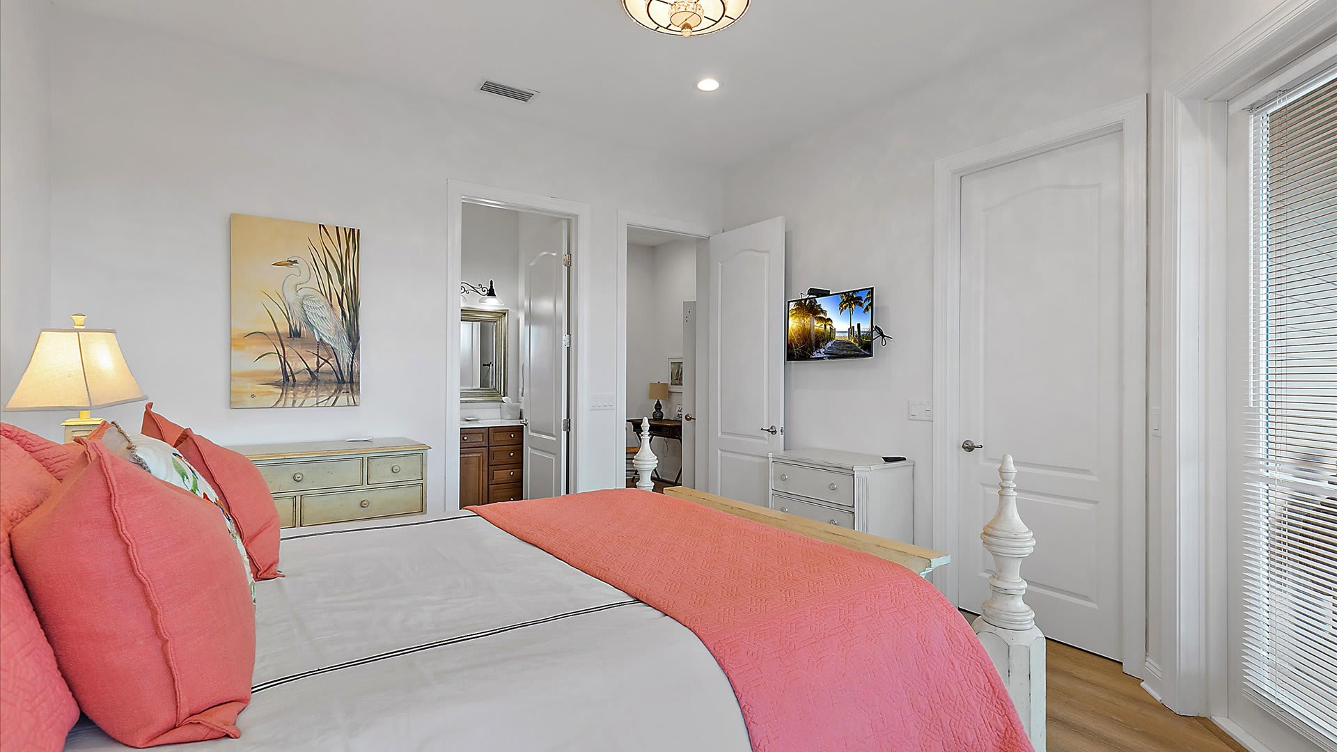 Seawatch | Wren Beach Rentals by Portoro