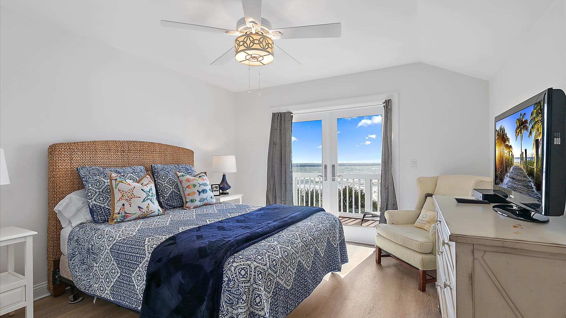 Seawatch | Wren Beach Rentals by Portoro