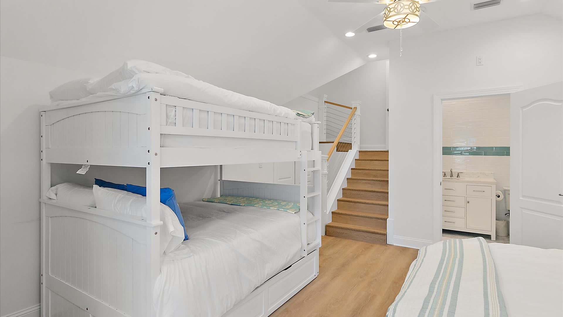 Seawatch | Wren Beach Rentals by Portoro