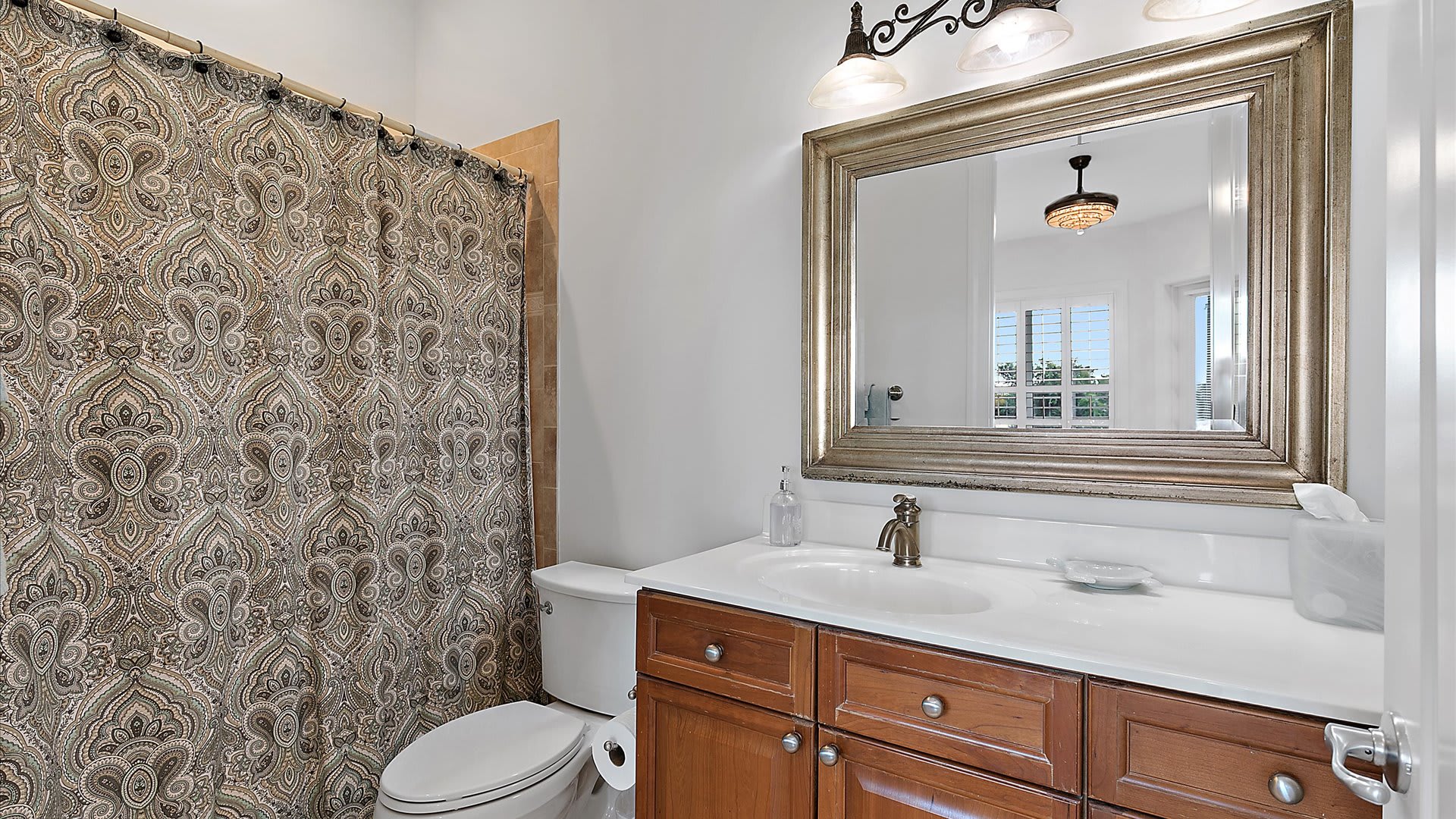 Seawatch | Wren Beach Rentals by Portoro