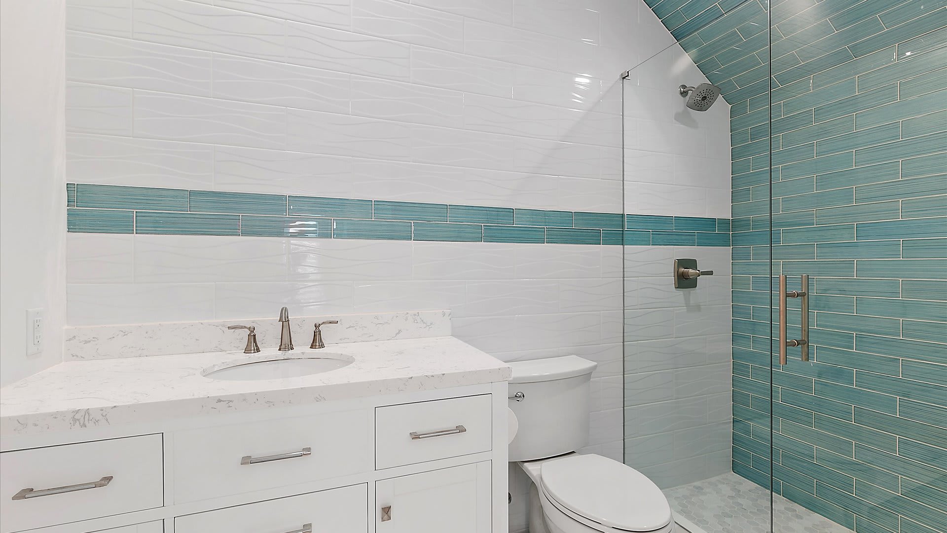 Seawatch | Wren Beach Rentals by Portoro