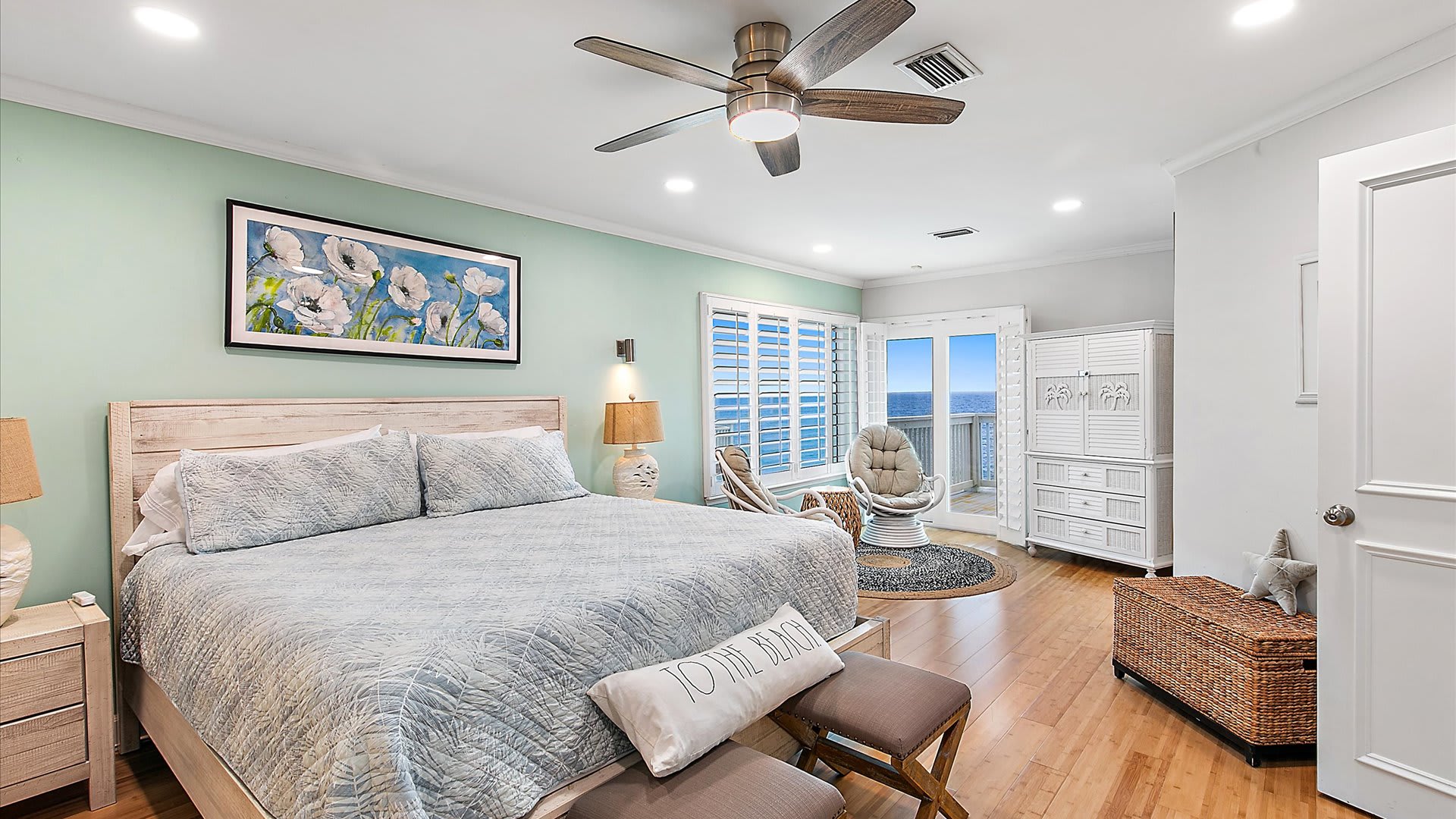 Sandy Cheeks | Wren Beach Rentals by Portoro