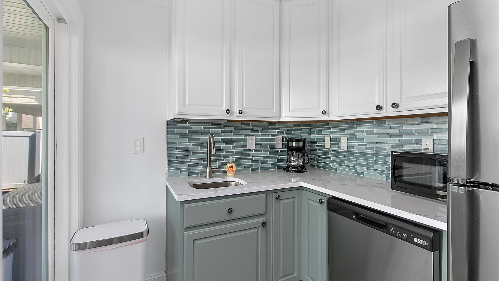 Casa De Lobos | Wren Beach Rentals by Portoro