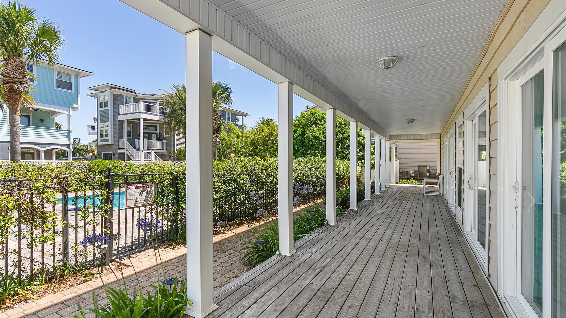 Casa De Lobos | Wren Beach Rentals by Portoro