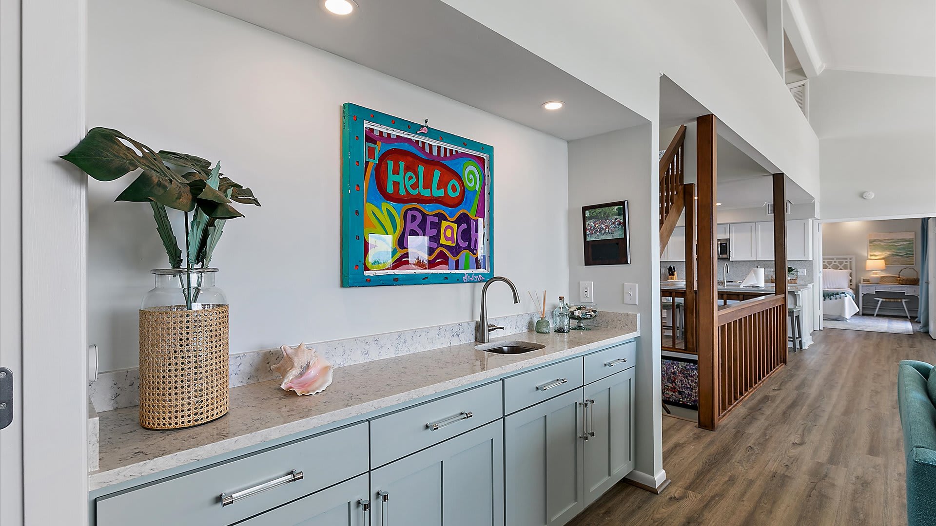 Hello Beach | Wren Beach Rentals by Portoro