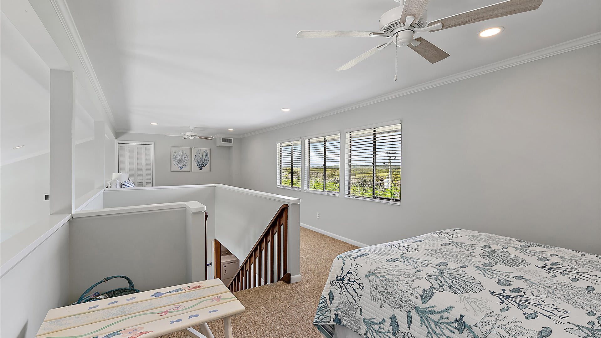 Hello Beach | Wren Beach Rentals by Portoro