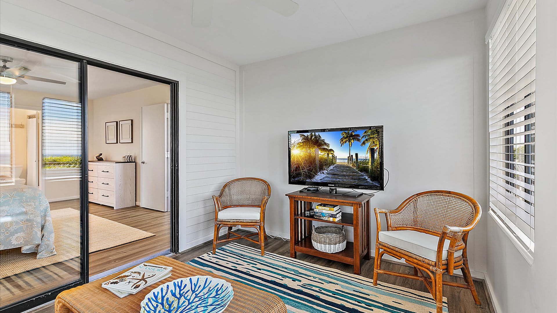 Hello Beach | Wren Beach Rentals by Portoro