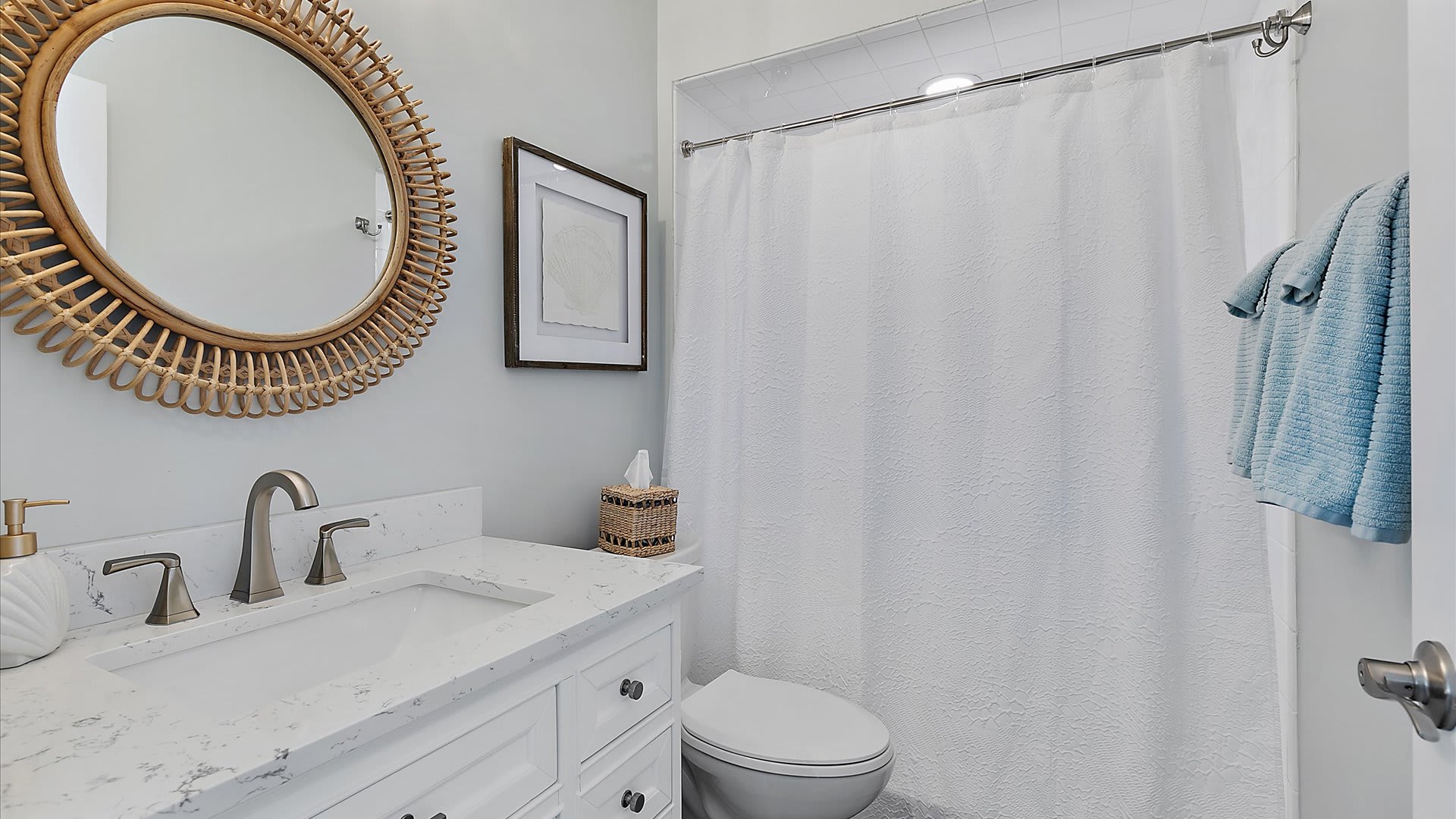 Hello Beach | Wren Beach Rentals by Portoro