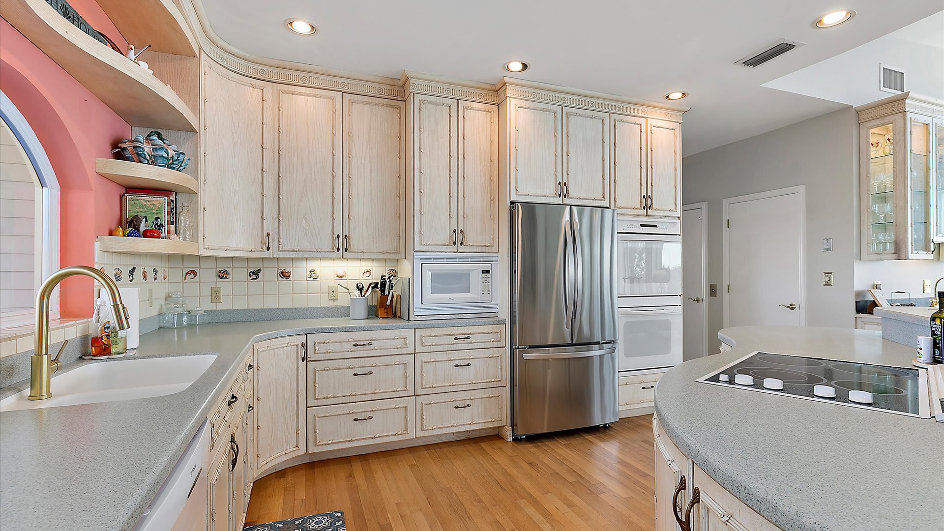 Carpe Beachiem | Wren Beach Rentals by Portoro