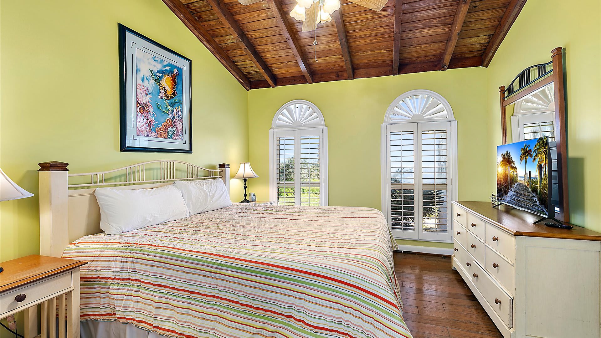 Carpe Beachiem | Wren Beach Rentals by Portoro