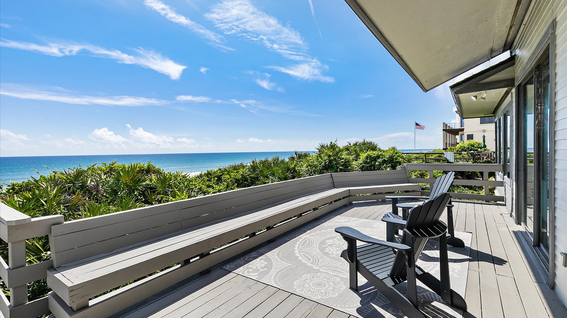 Hello Beach | Wren Beach Rentals by Portoro
