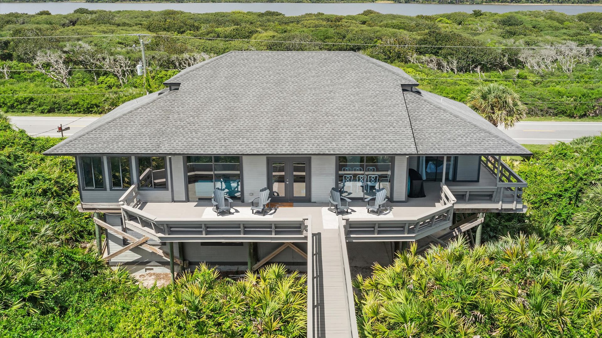 Hello Beach | Wren Beach Rentals by Portoro