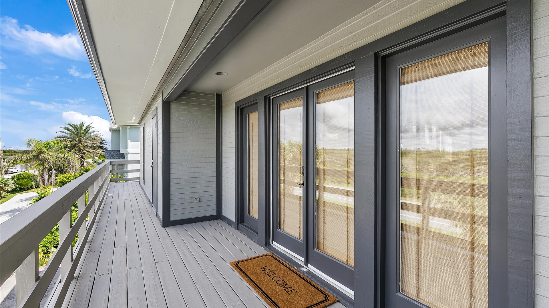 Hello Beach | Wren Beach Rentals by Portoro