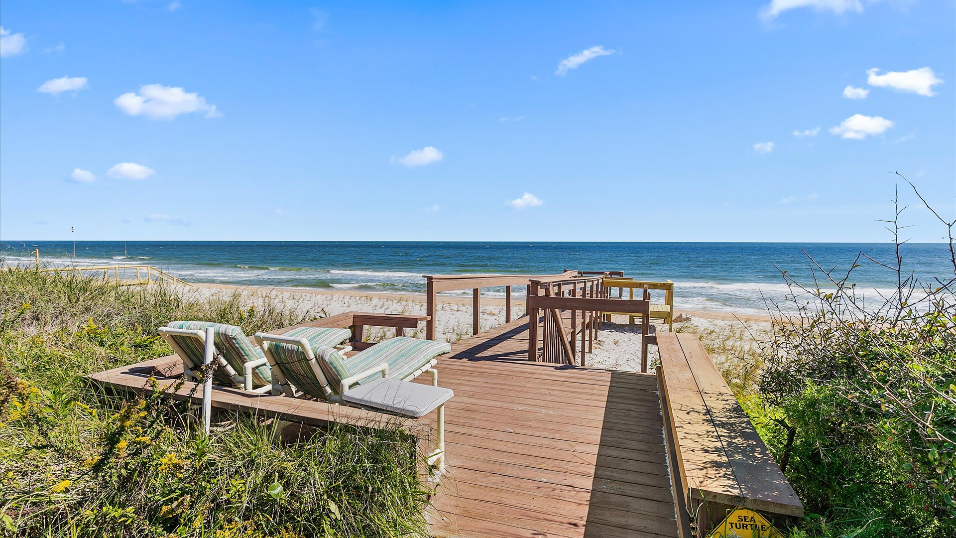 Carpe Beachiem | Wren Beach Rentals by Portoro