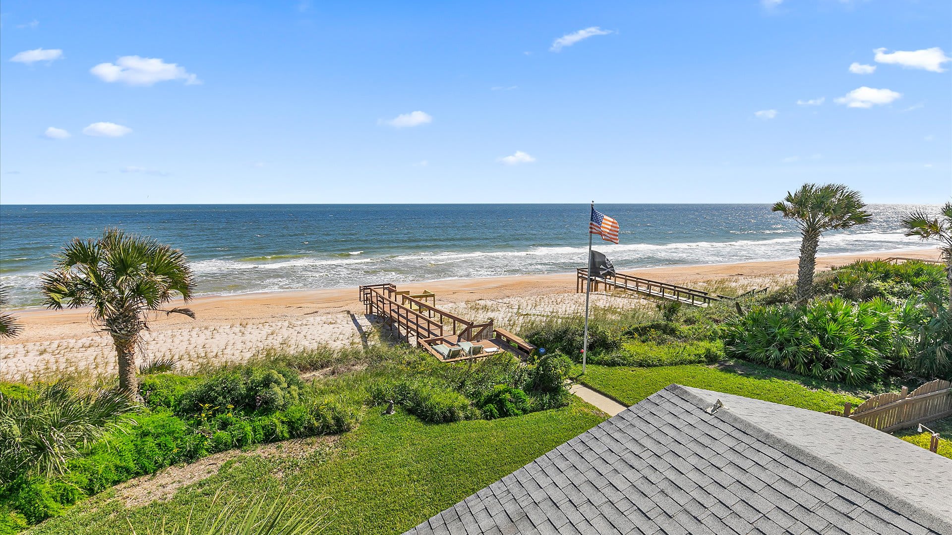 Carpe Beachiem | Wren Beach Rentals by Portoro