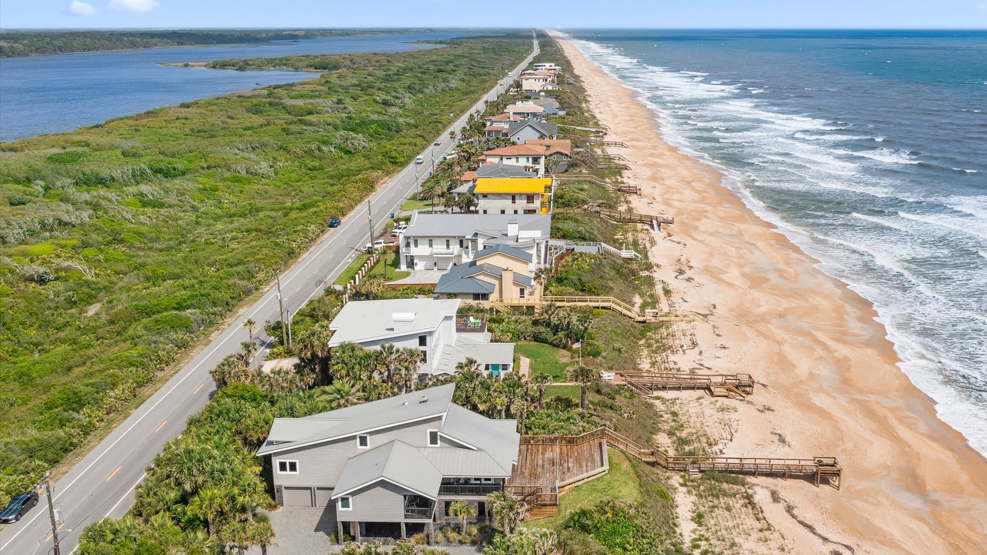 Carpe Beachiem | Wren Beach Rentals by Portoro