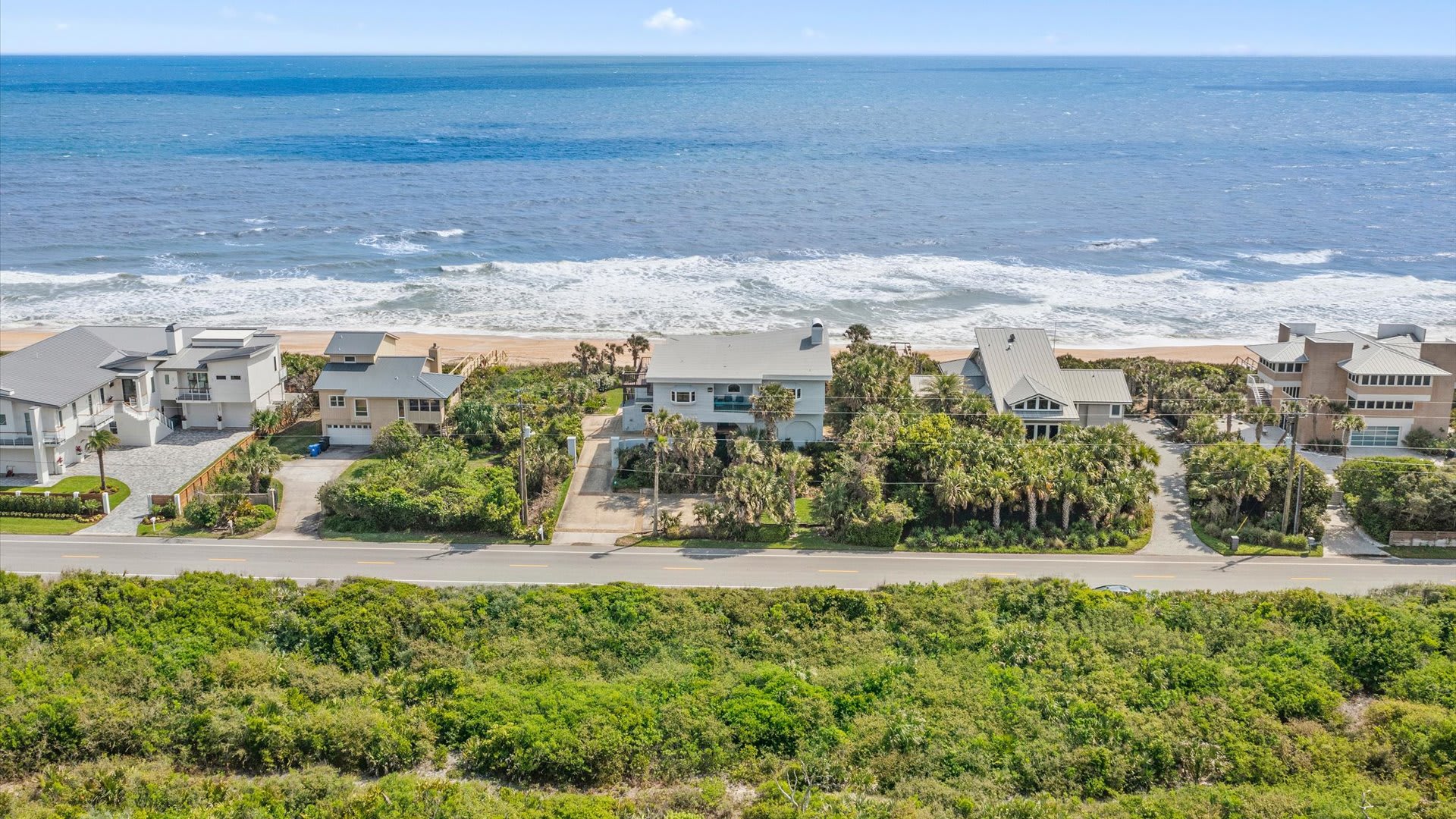 Carpe Beachiem | Wren Beach Rentals by Portoro