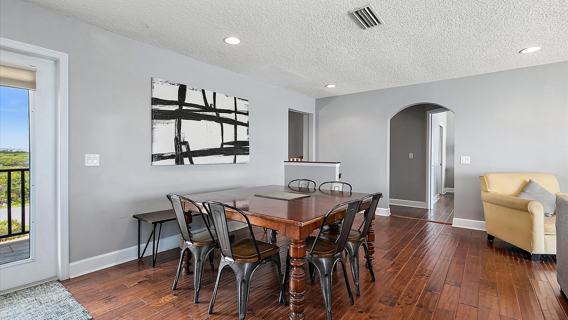 Bala Sands | Wren Beach Rentals by Portoro