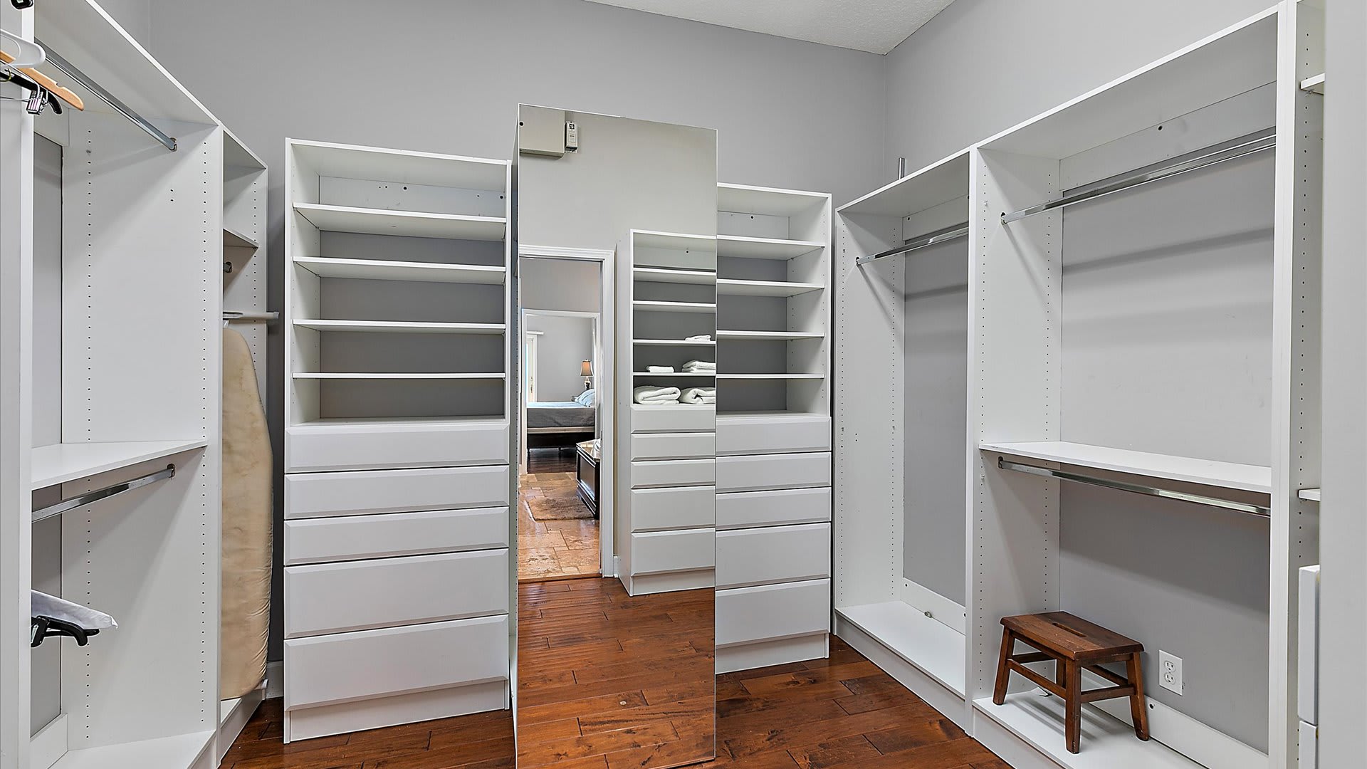 Bala Sands | Wren Beach Rentals by Portoro