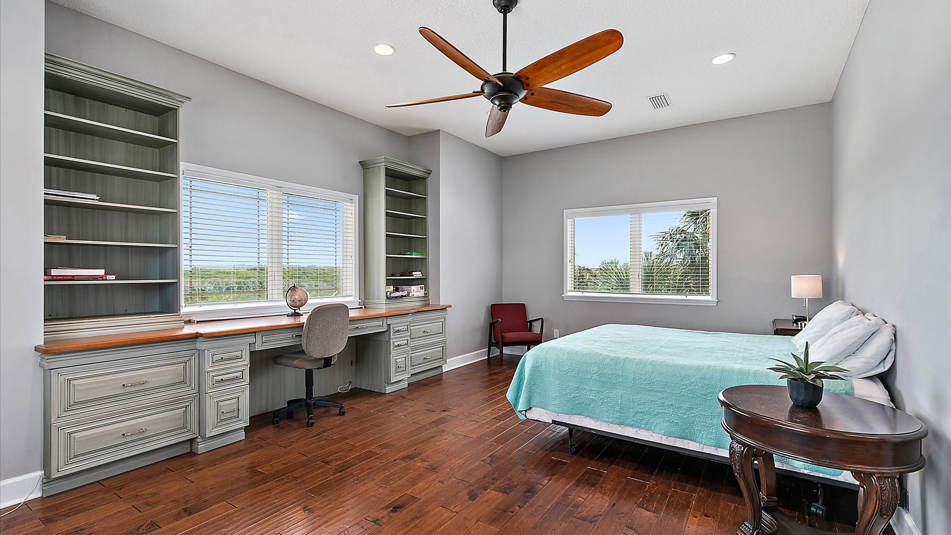 Bala Sands | Wren Beach Rentals by Portoro