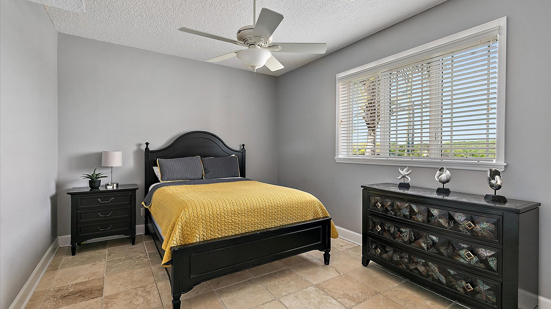 Bala Sands | Wren Beach Rentals by Portoro