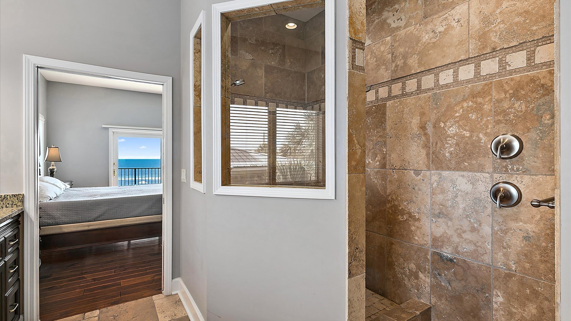 Bala Sands | Wren Beach Rentals by Portoro
