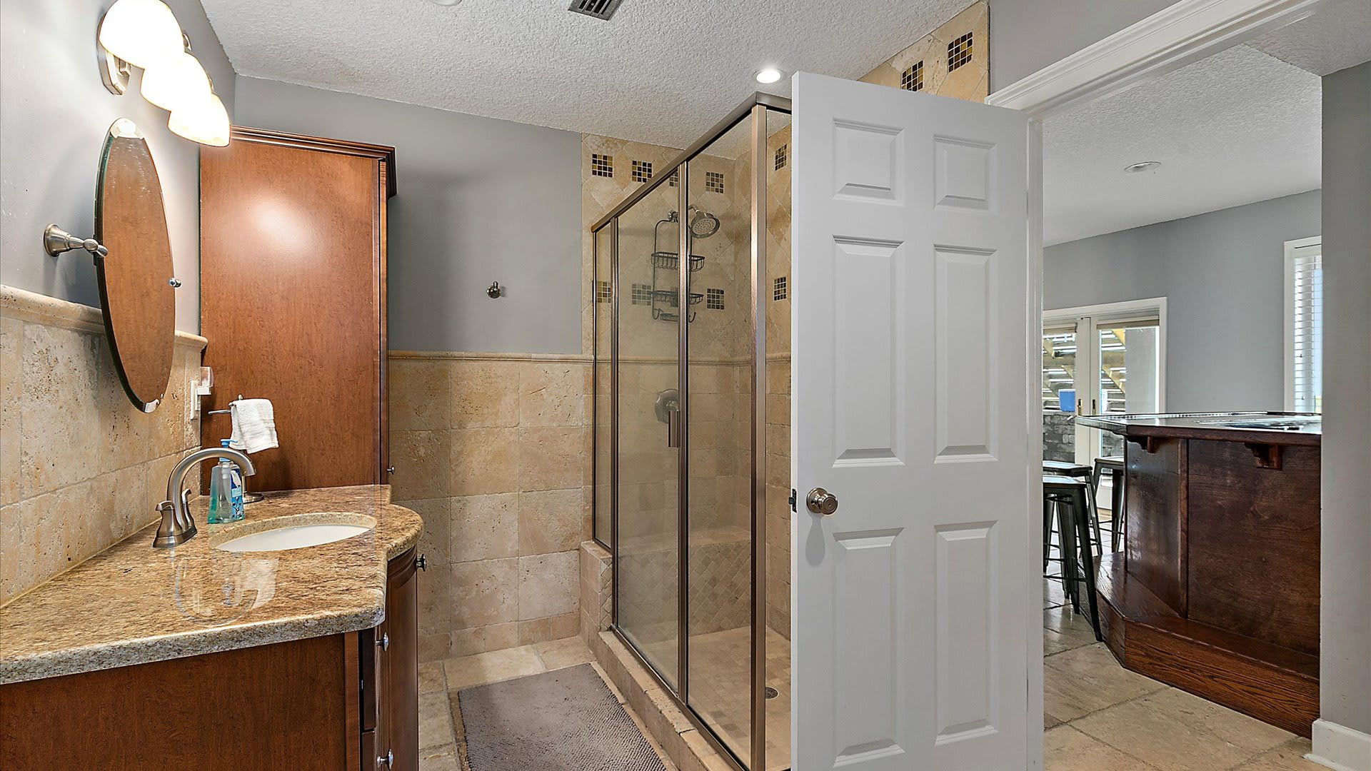 Bala Sands | Wren Beach Rentals by Portoro
