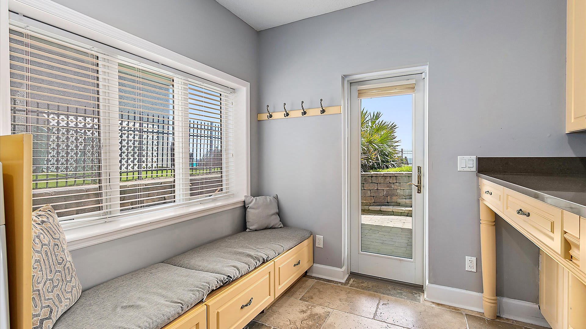 Bala Sands | Wren Beach Rentals by Portoro