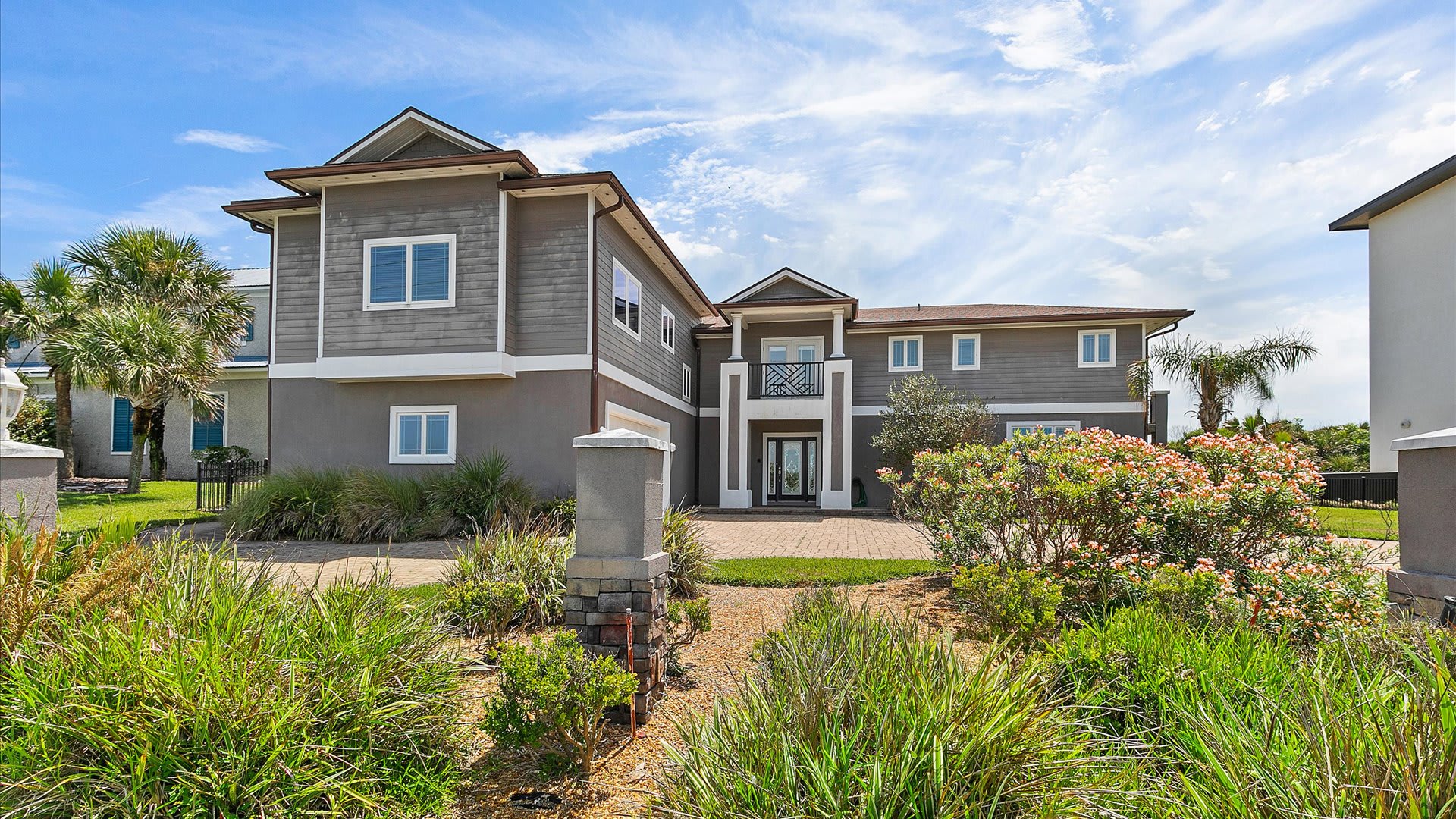 Bala Sands | Wren Beach Rentals by Portoro
