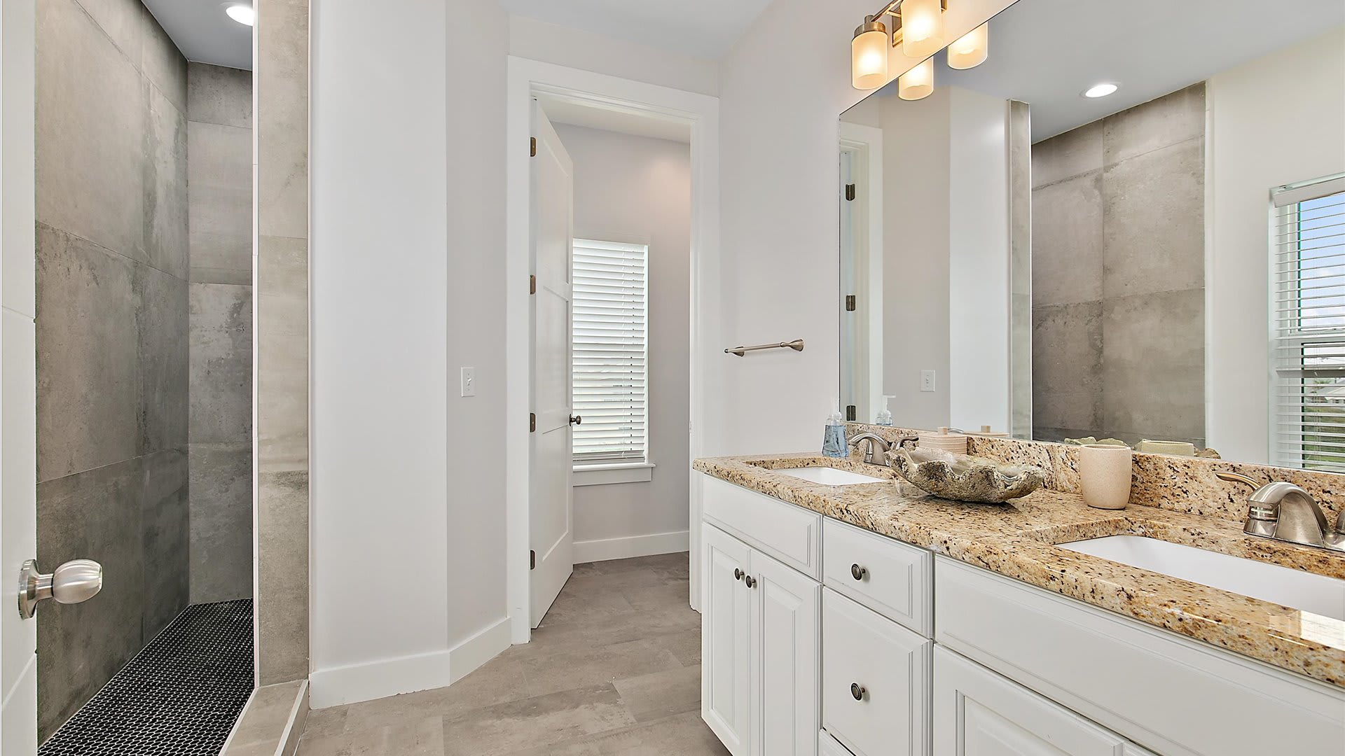 Ocean Dreams | Wren Beach Rentals by Portoro