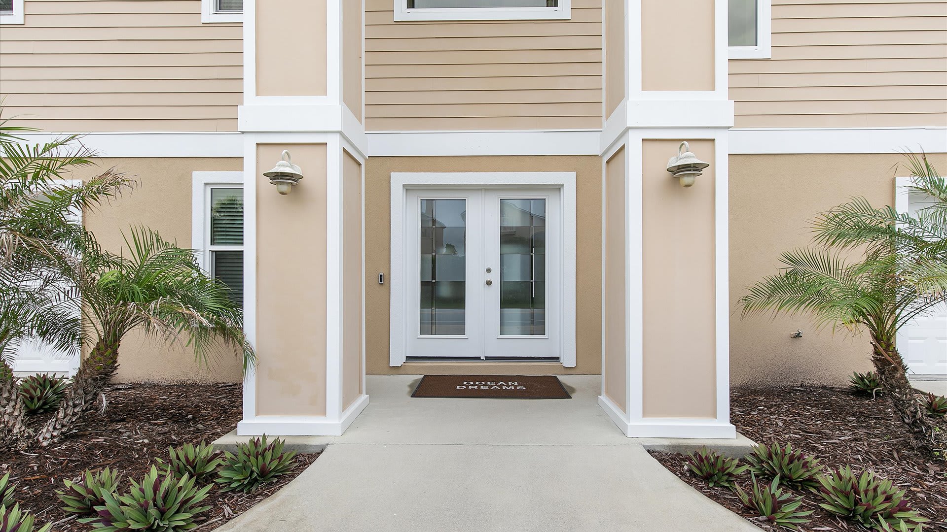 Ocean Dreams | Wren Beach Rentals by Portoro