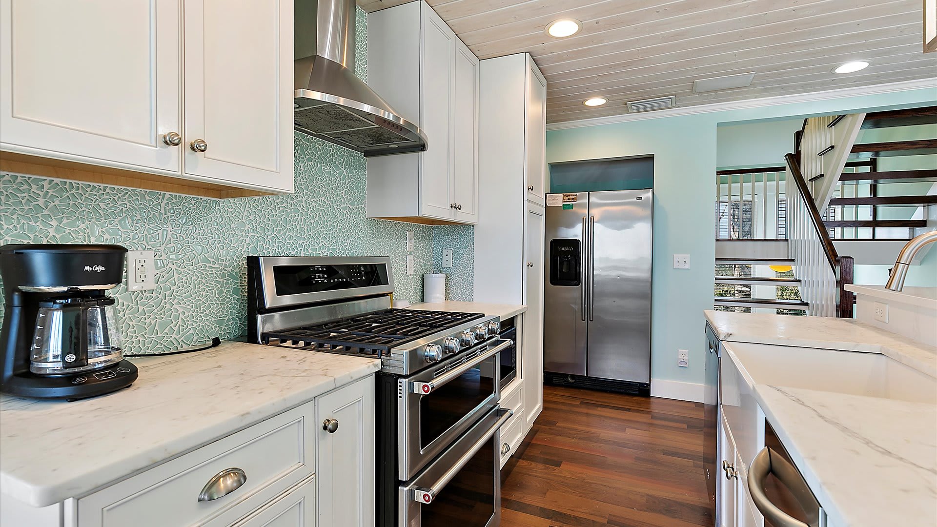 Mighty Fine | Wren Beach Rentals by Portoro