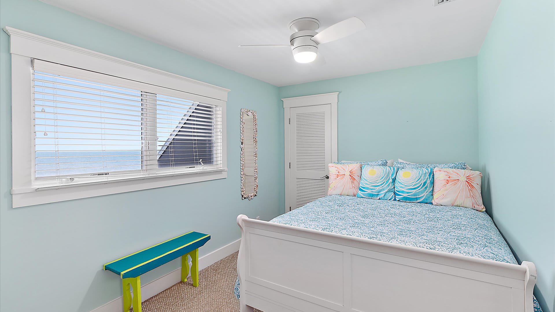 Mighty Fine | Wren Beach Rentals by Portoro