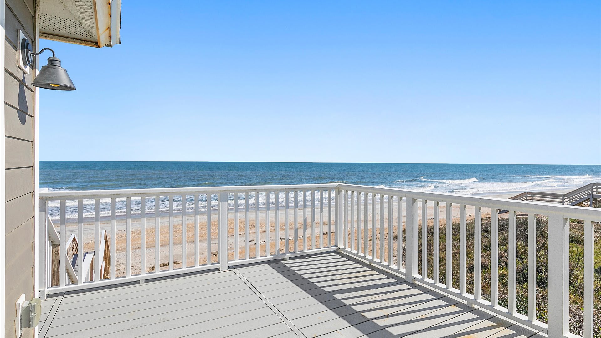 Mighty Fine | Wren Beach Rentals by Portoro