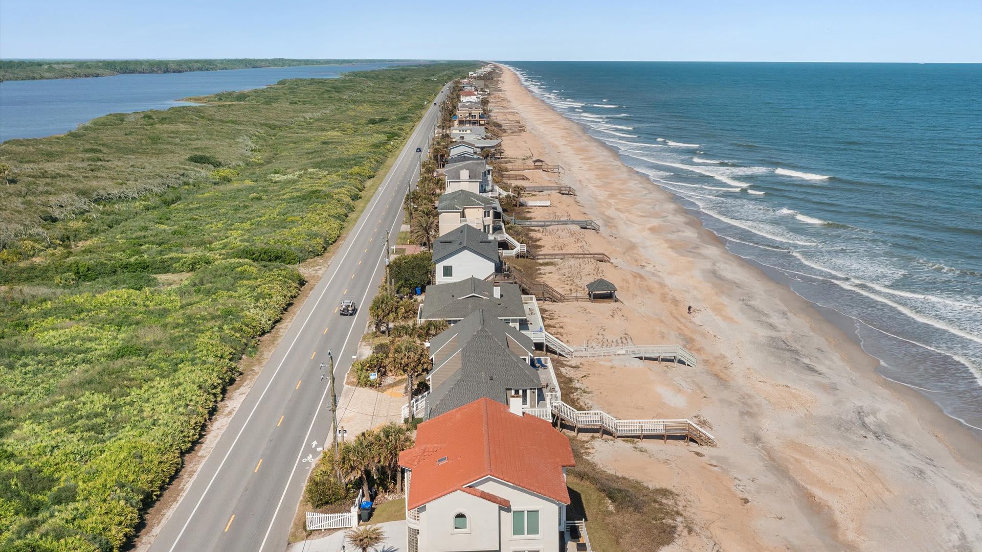 Mighty Fine | Wren Beach Rentals by Portoro