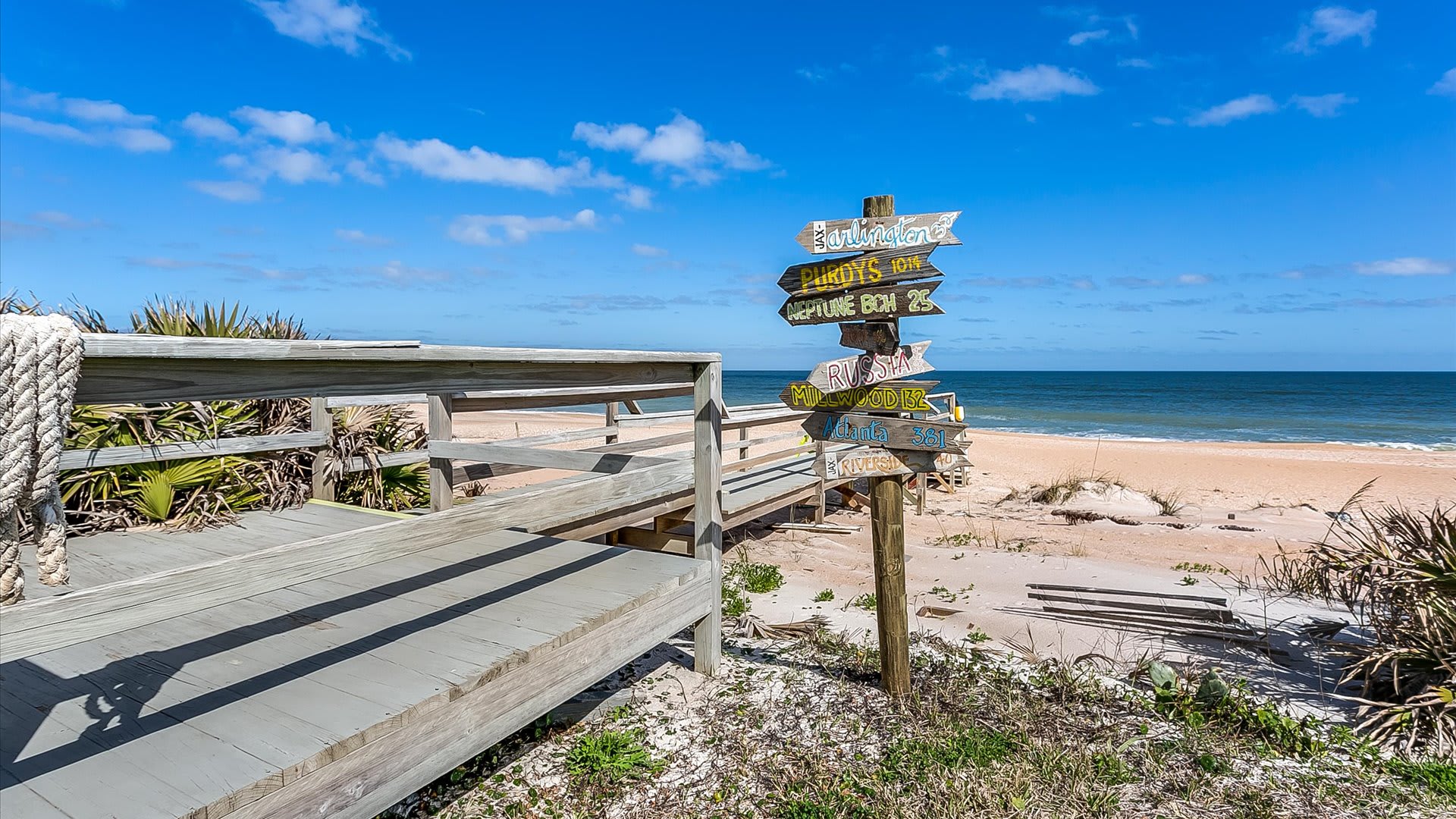 Sandy Dunes | Wren Beach Rentals by Portoro