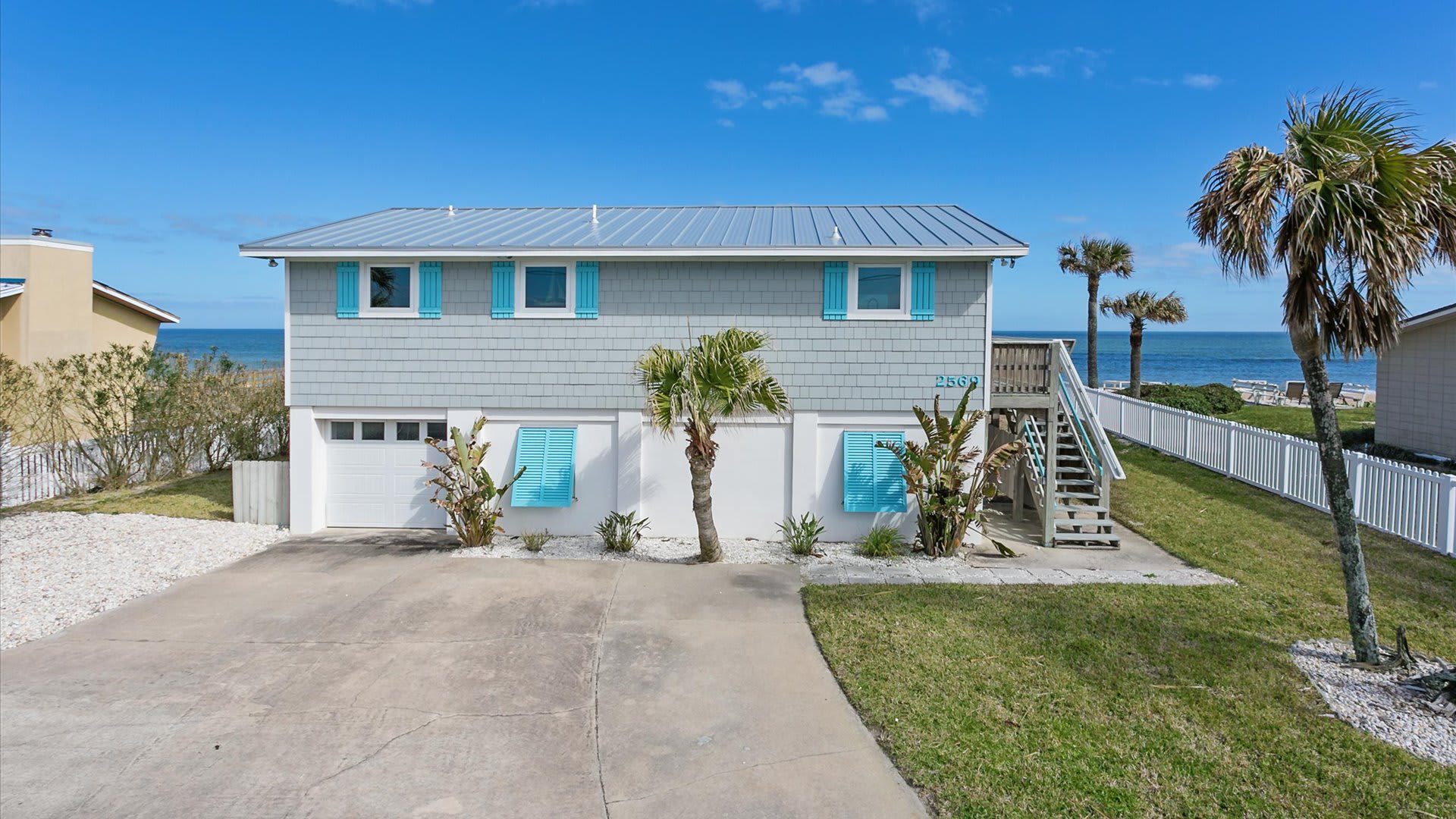 Sandy Dunes | Wren Beach Rentals by Portoro