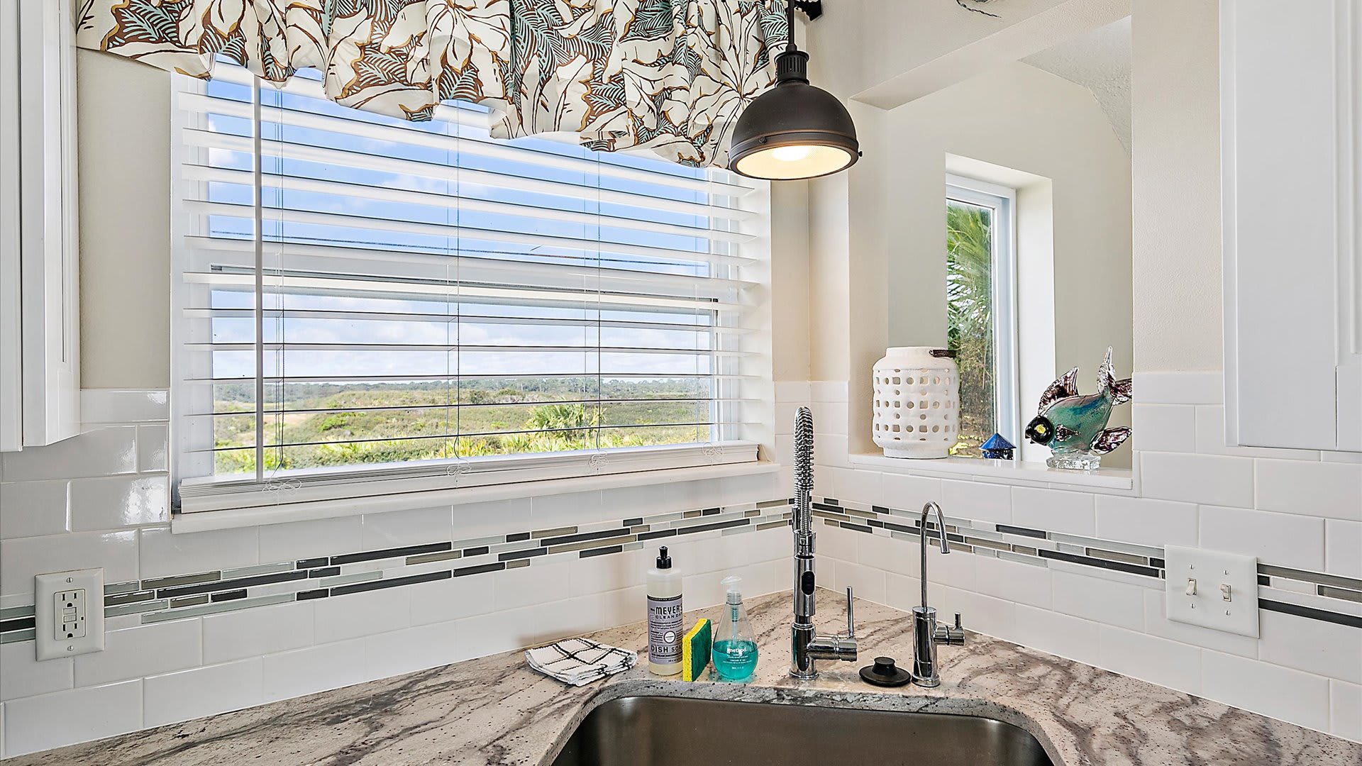 Nirvana | Wren Beach Rentals by Portoro