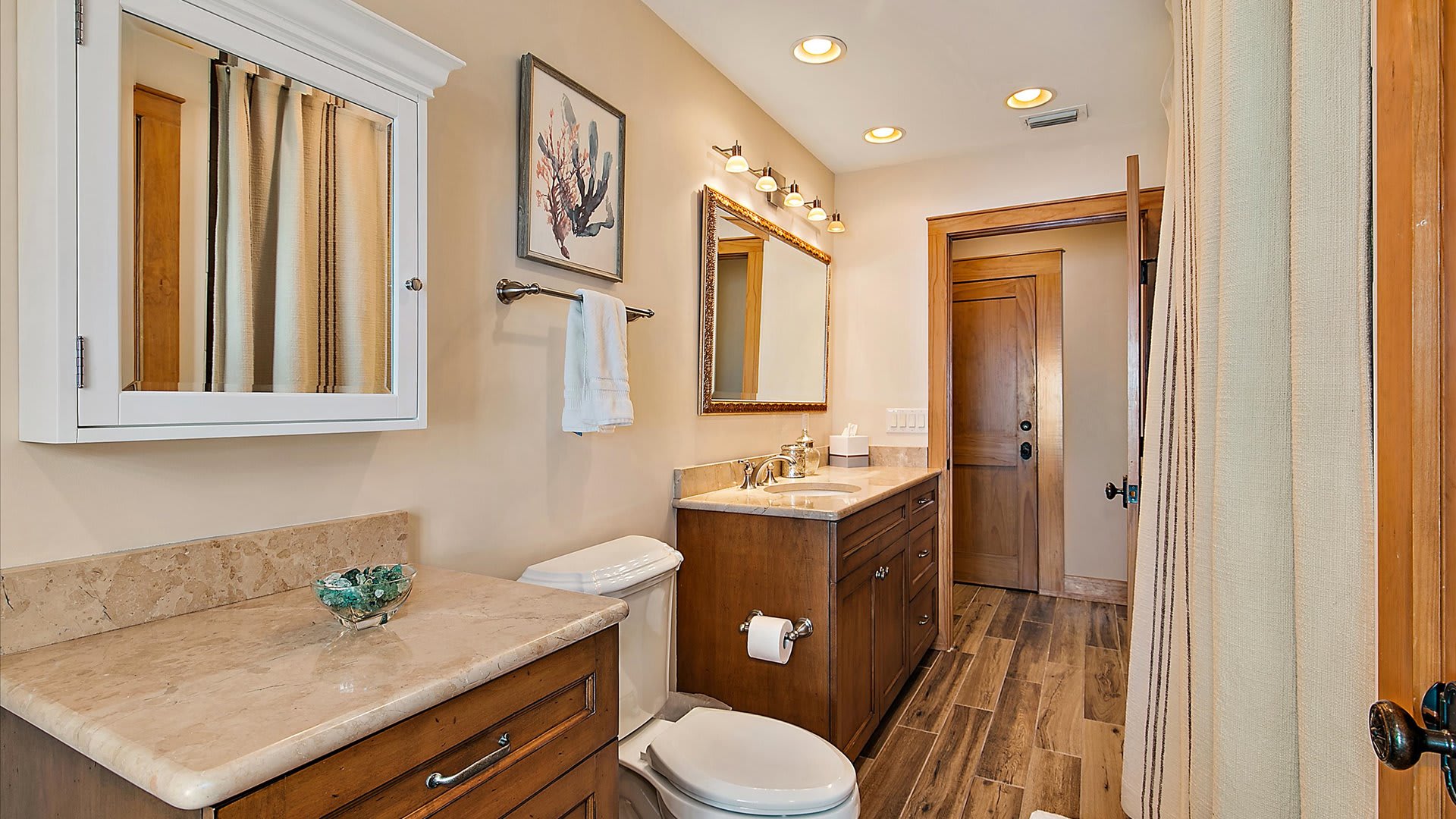 Geordie Shore | Wren Beach Rentals by Portoro