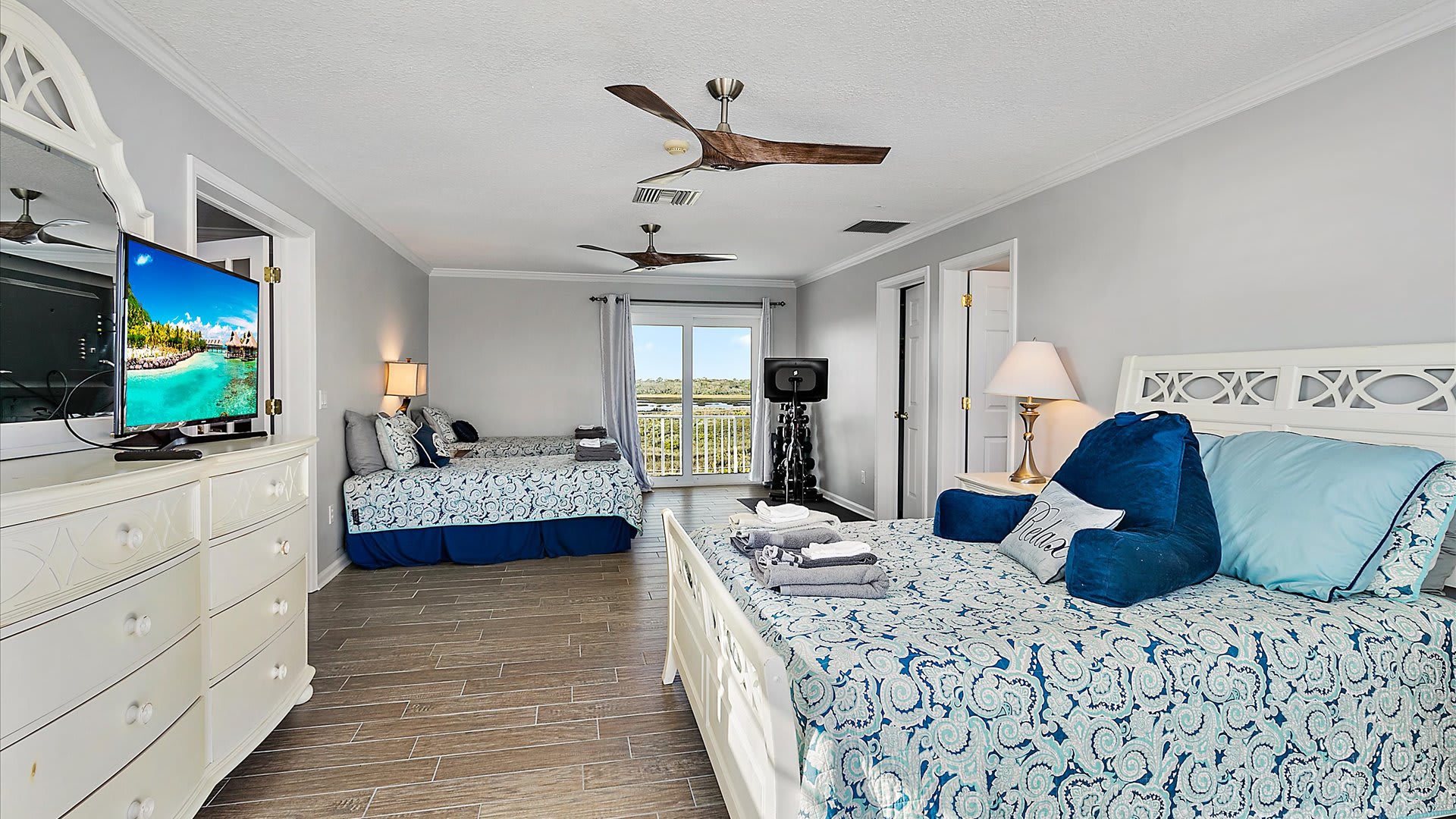 Turquoise View | Wren Beach Rentals by Portoro
