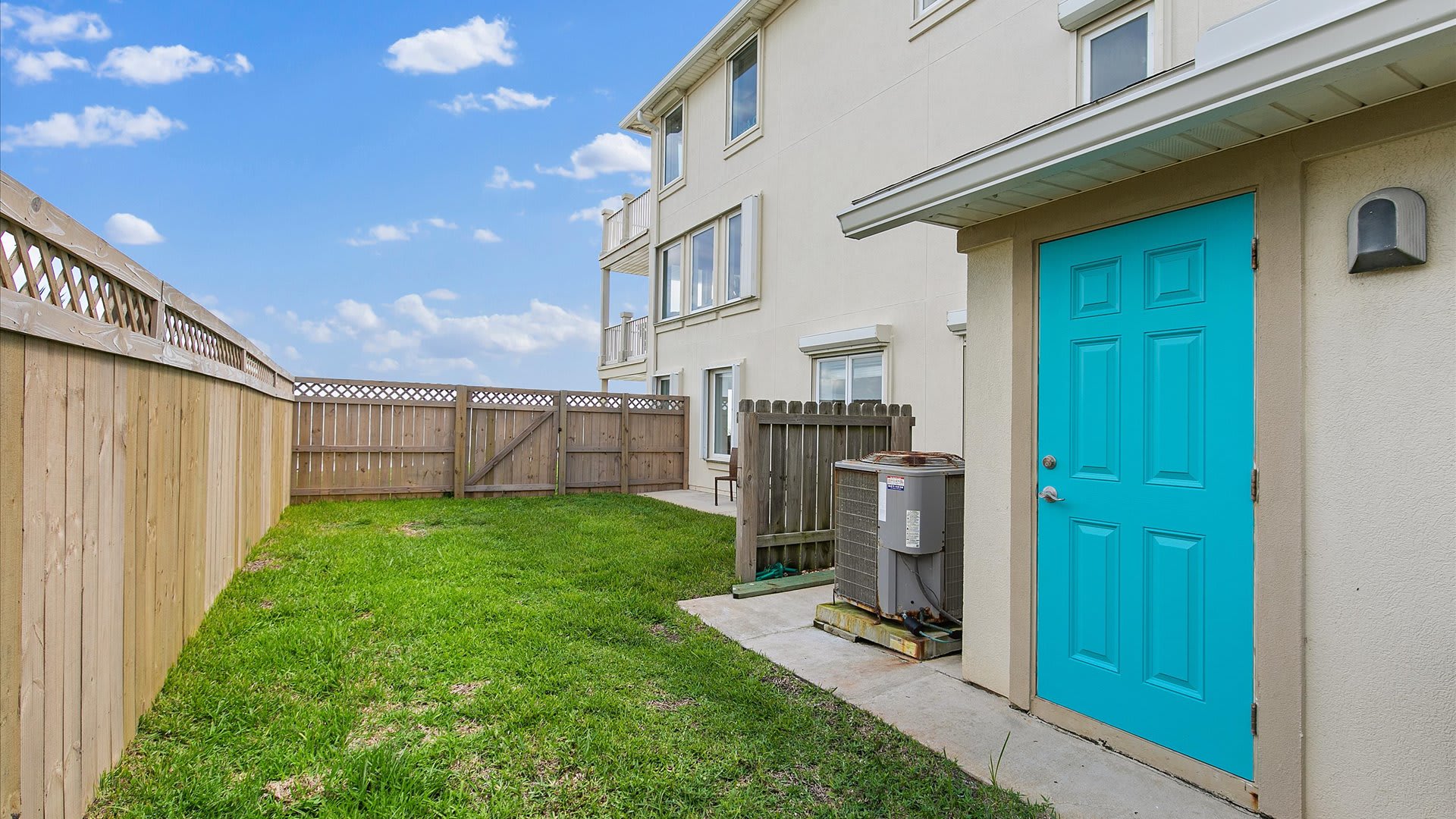 Blissful Beach | Wren Beach Rentals by Portoro