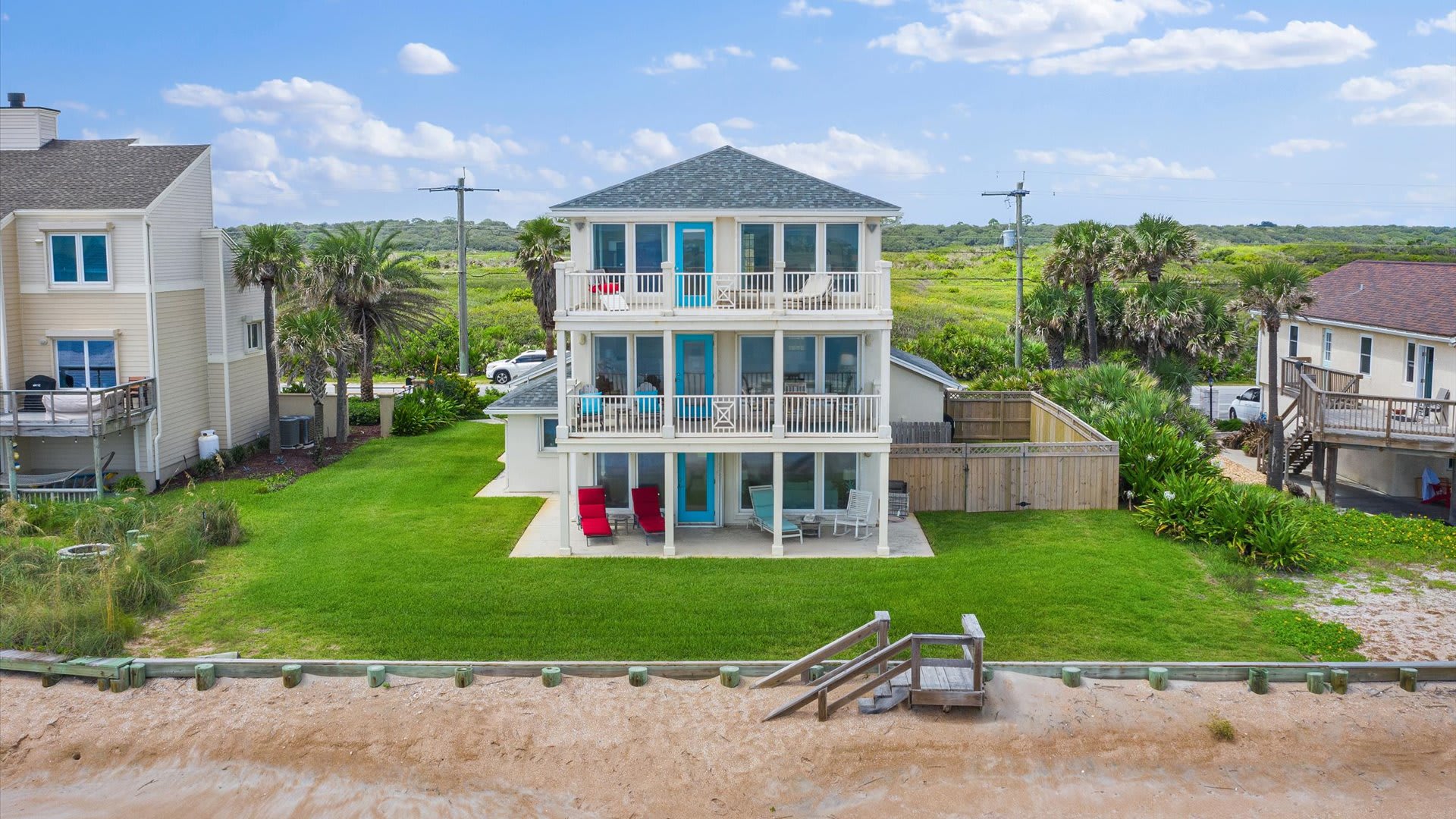 Blissful Beach | Wren Beach Rentals by Portoro