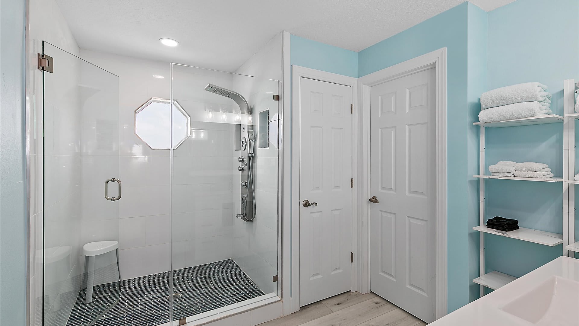 Villa Vilano | Wren Beach Rentals by Portoro