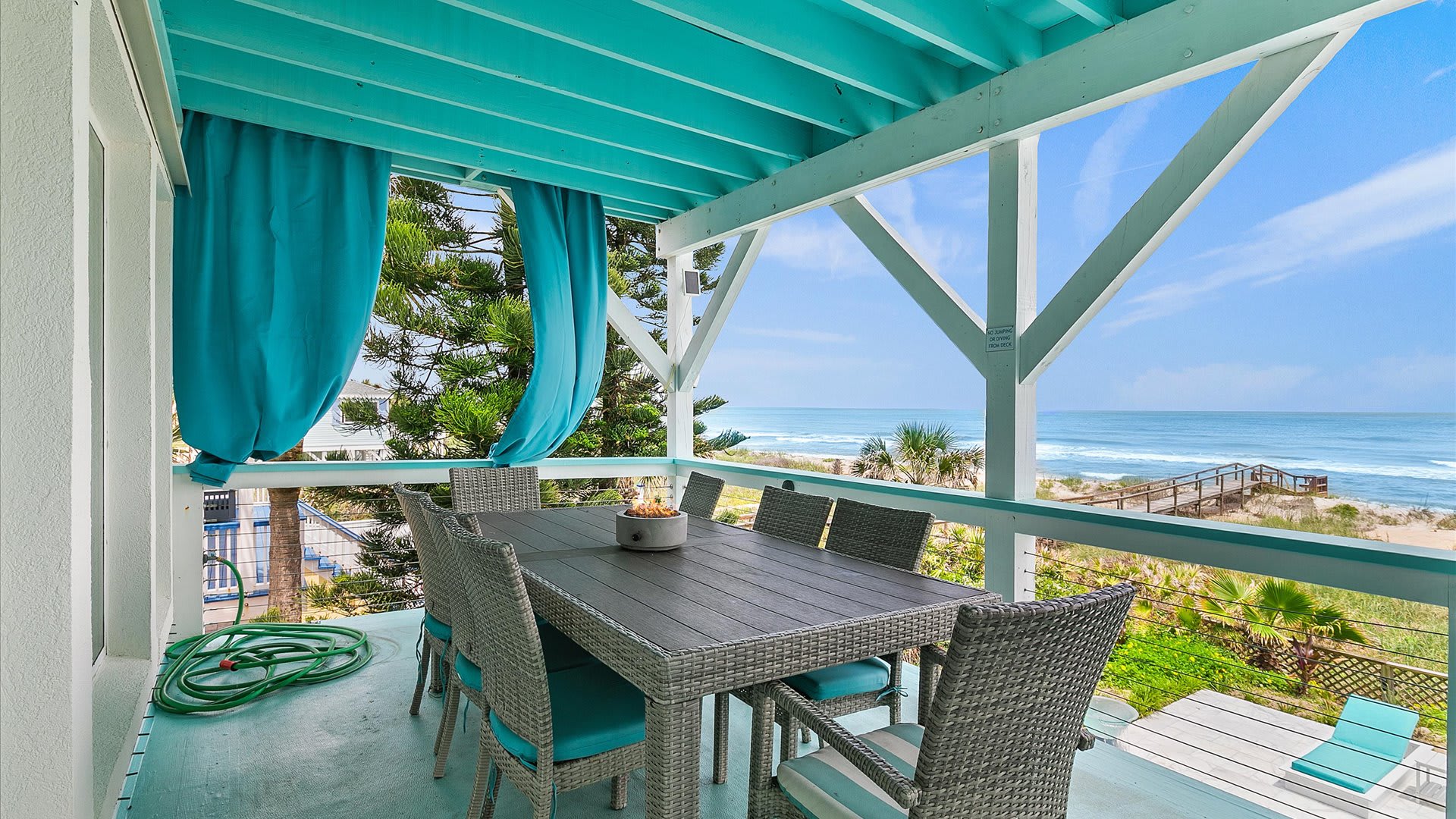 Villa Vilano | Wren Beach Rentals by Portoro