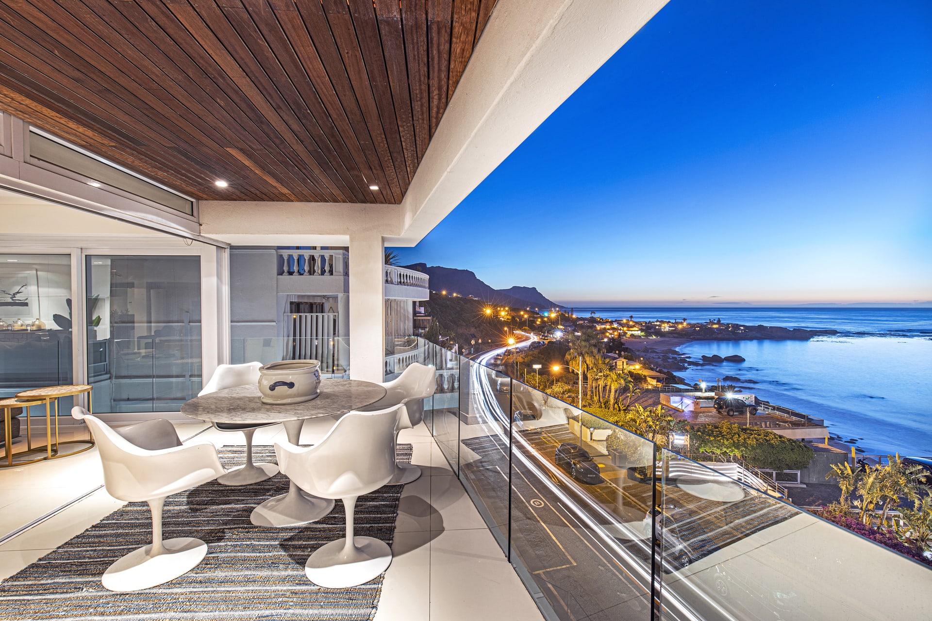 Clifton Penthouse Luxe featured image