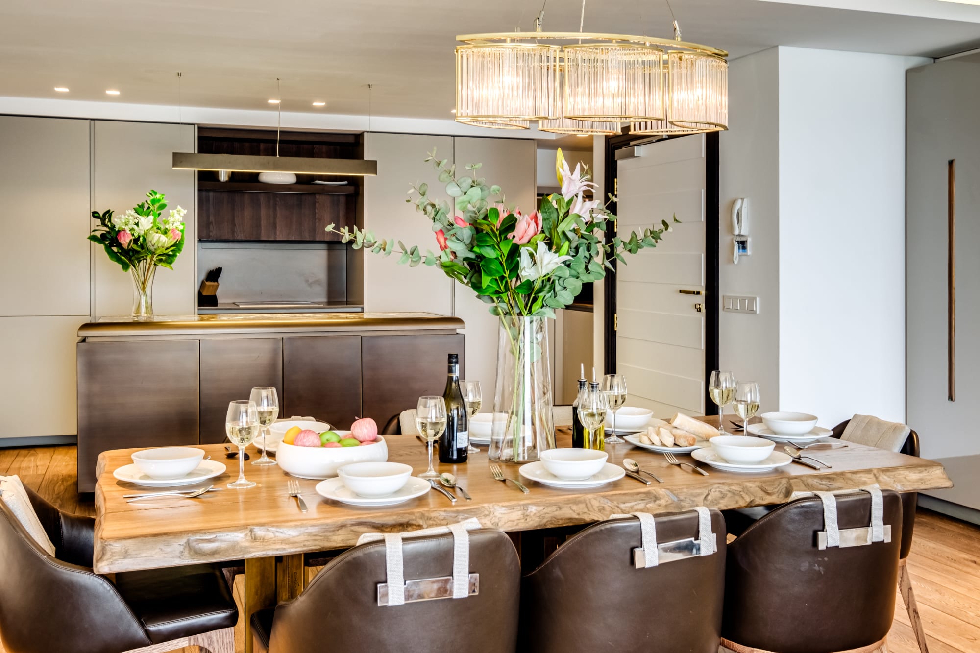Chic Apartment w Amazing Views Dunmore Luxe 8