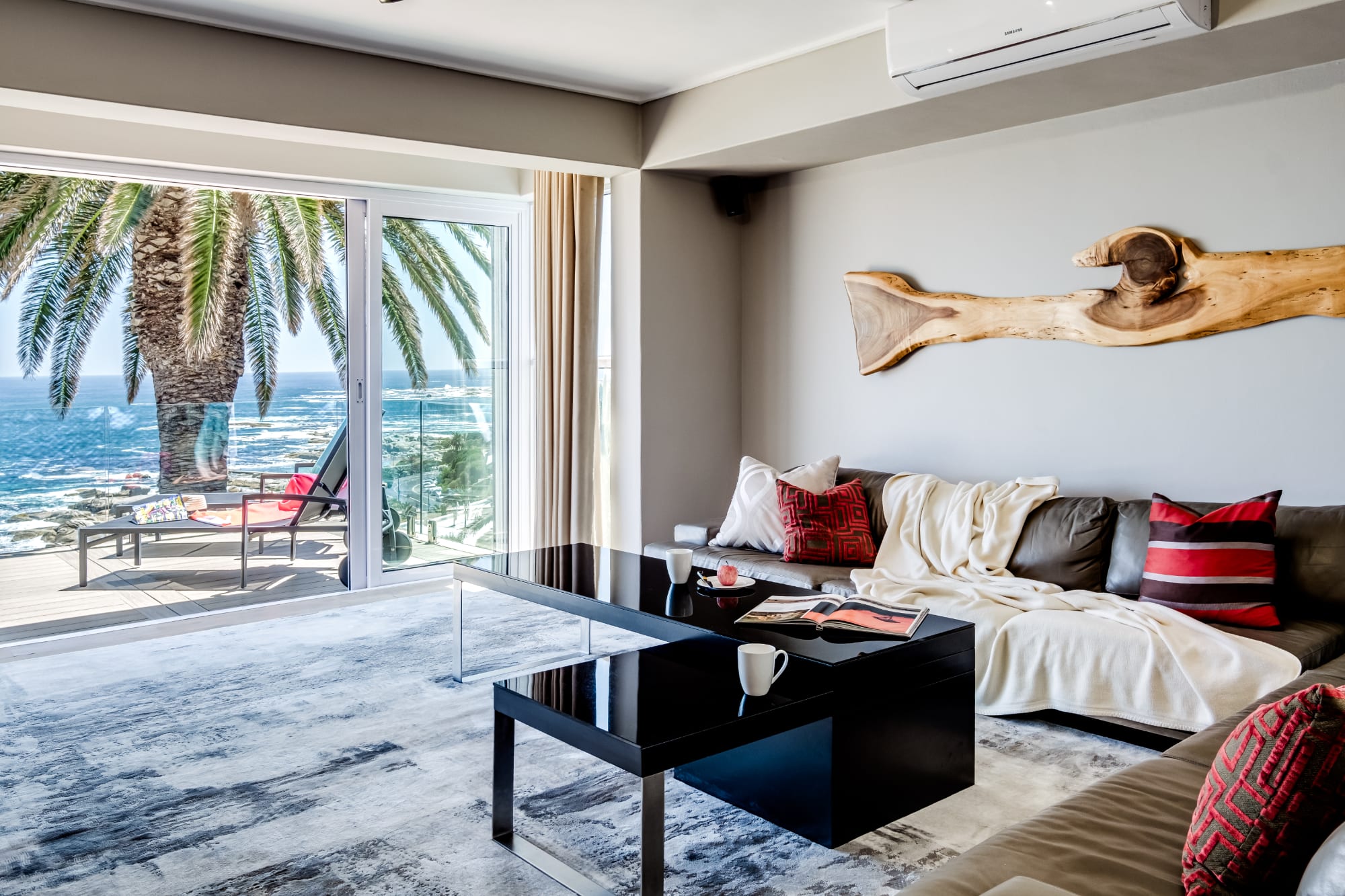 Modern Apartment with Private Pool Houghton Steps 6