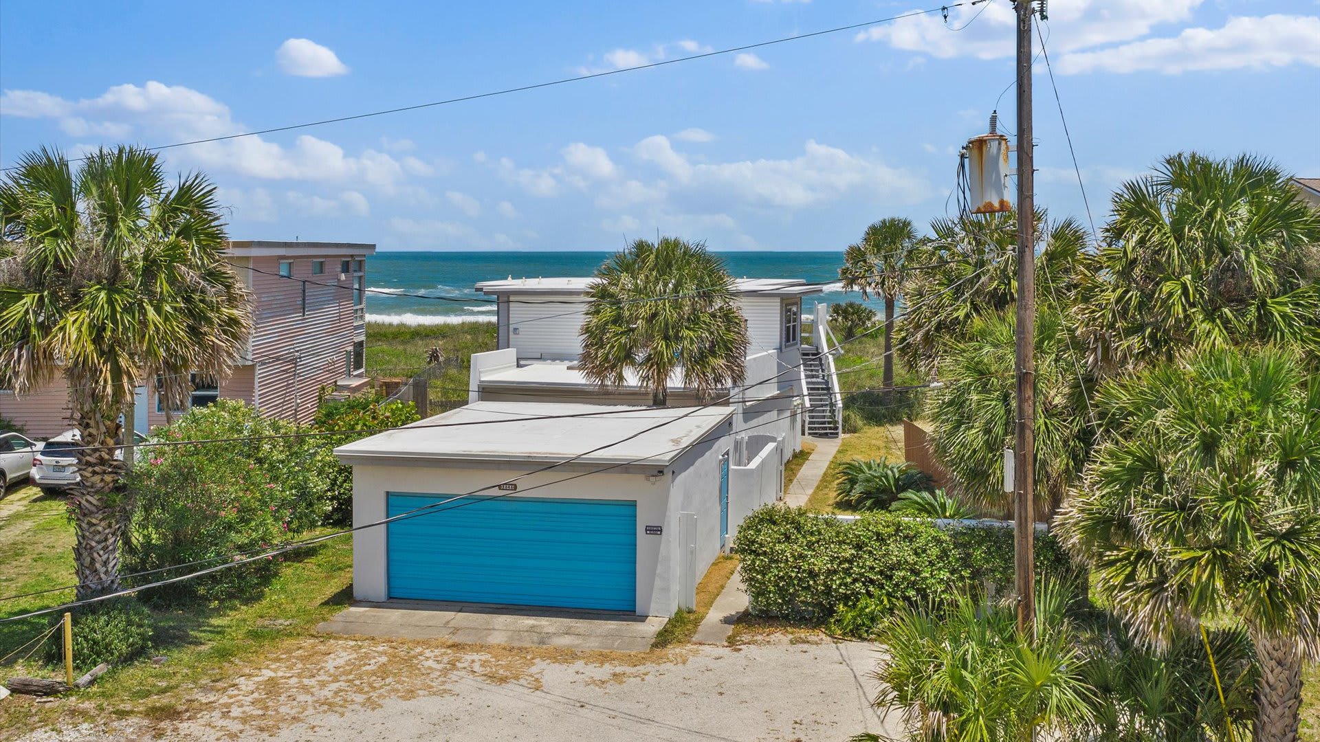 CV-Downstairs Beachside-5 | Wren Beach Rentals by 