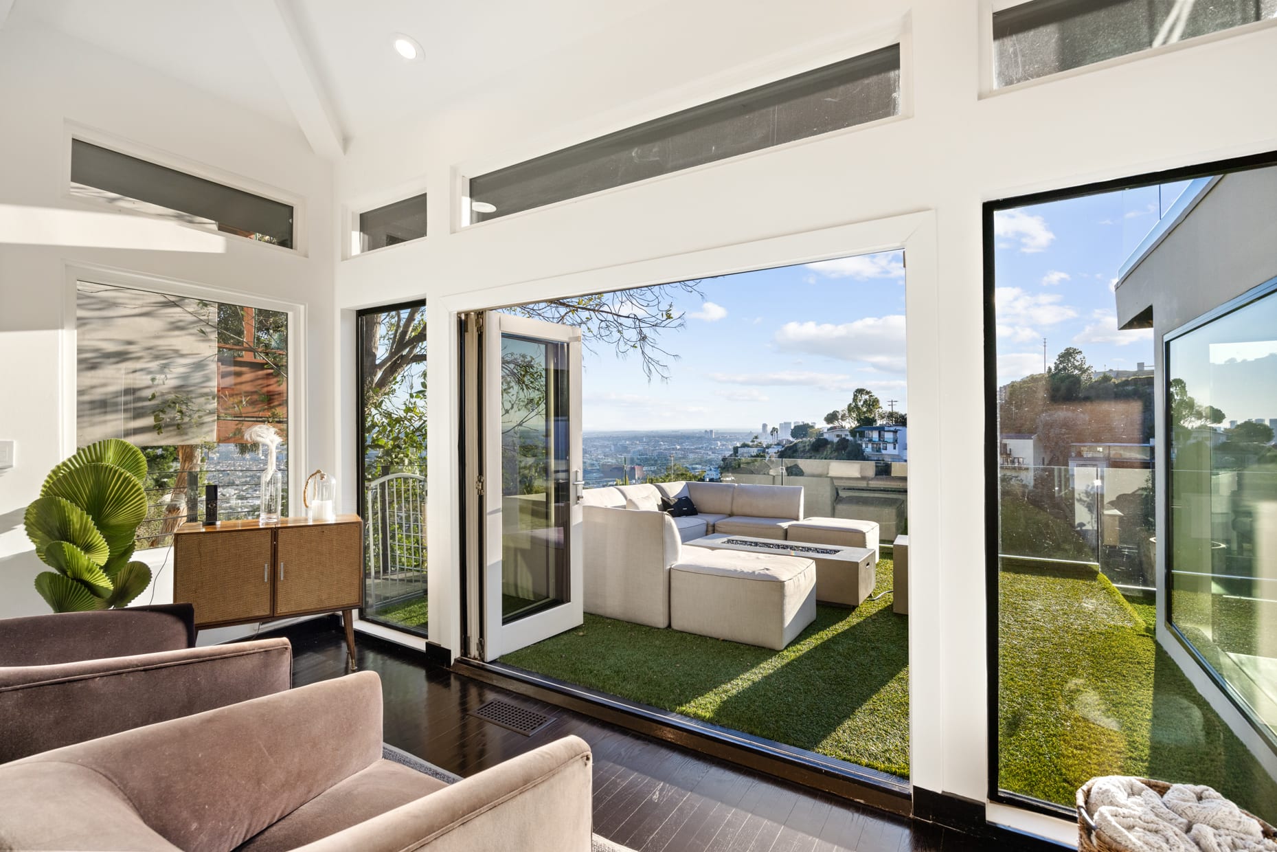 Take in panoramic views of the Los Angeles skyline from this stylish oasis.